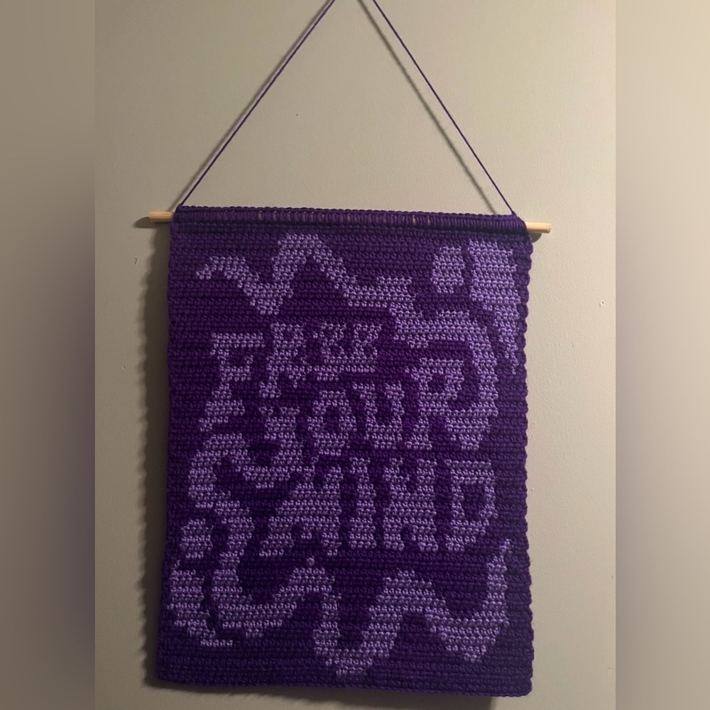 Crocheted Wall Tapestry that says “Free Your Mind” NEW
